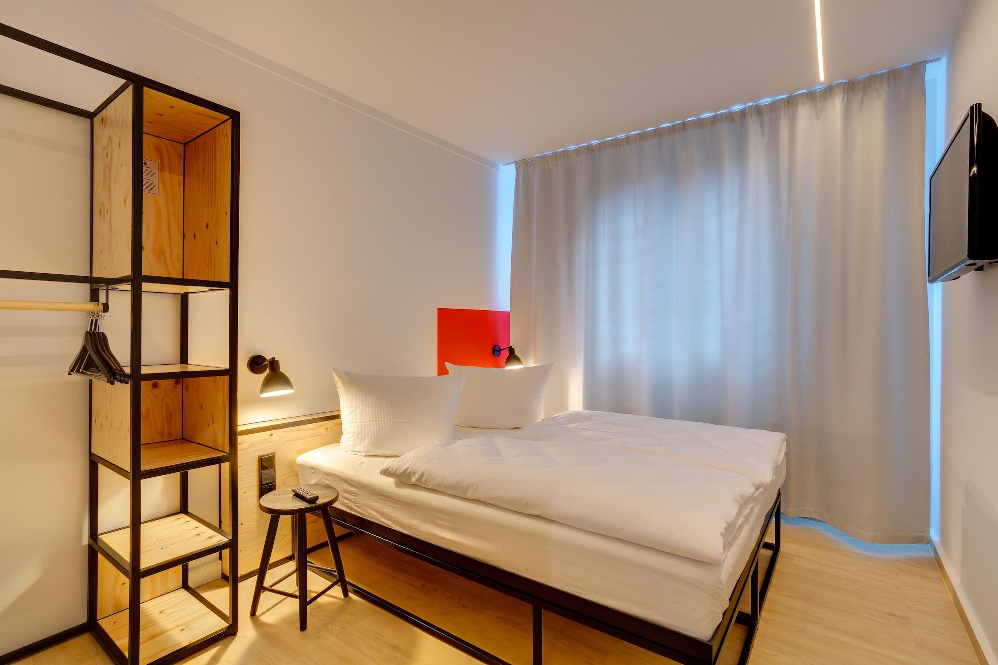 Meininger Hotel Leipzig Hauptbahnhof Bagian luar foto